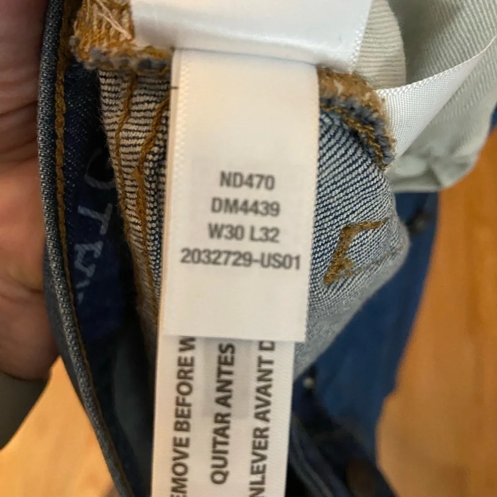 NWT Madewell Vintage Straight Jean in size 30 X 32